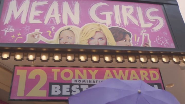 ‘SNL’ sketch explains why Tina Fey isn’t in the ‘Mean Girls’ musical