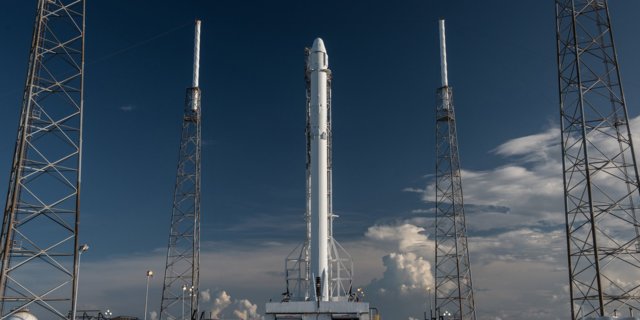 Elon Musk says his reusable Falcon 9 rockets will allow anyone to move to the moon