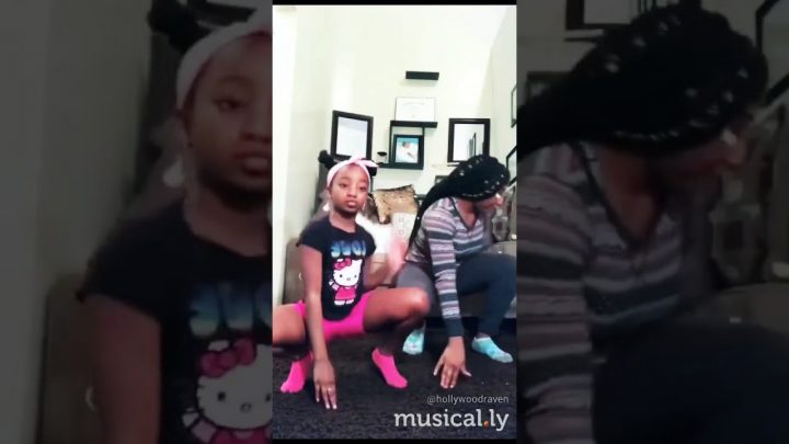 Hollywood Raven dancing on musically