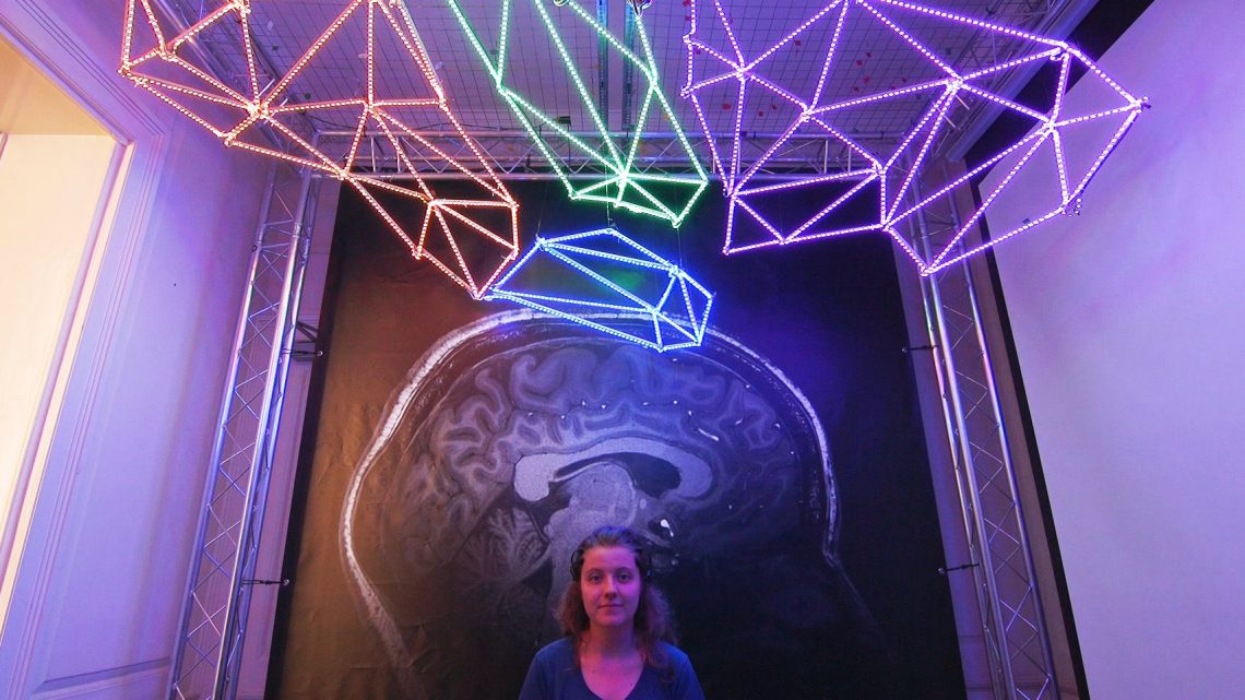 We used a headset that transforms your brain activity into a light display — here’s how it works