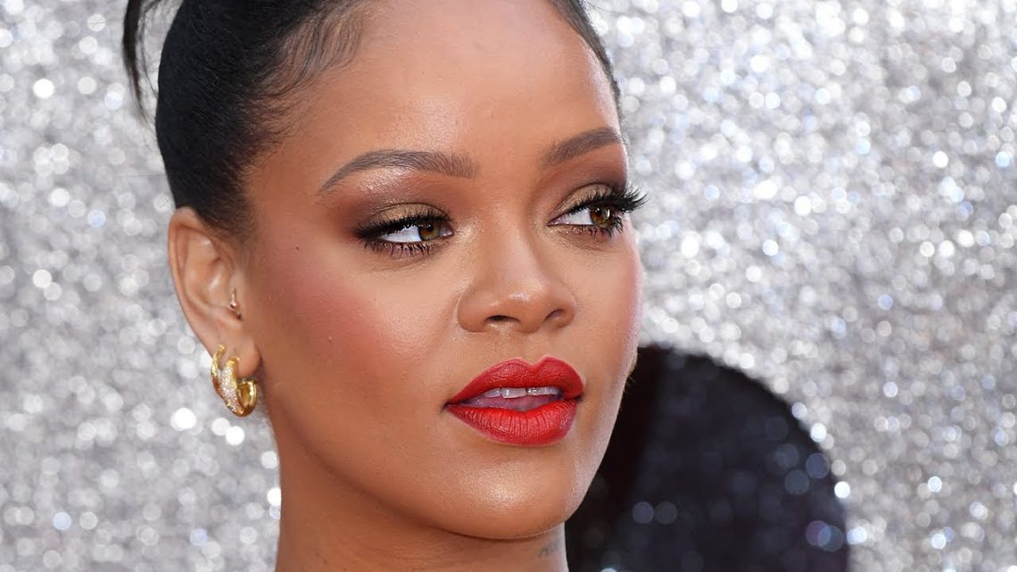 Rihanna Fashion Show Ruined By Marc Jacobs? | Hollywoodlife