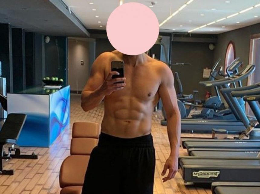 Guess The Shirtless Celeb With The Ridiculously Ripped Abs! – Perez Hilton